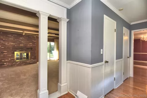 Entry Way - 5736 E 63rd Pl, Tulsa, OK 74136 photo 1 of 1