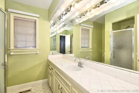 Bath - 5736 E 63rd Pl, Tulsa, OK 74136 photo 2 of 2