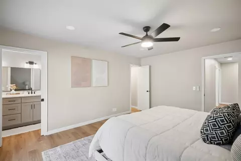 Bedroom - 2992 E 77th St, Tulsa, OK 74136 photo 9 of 10