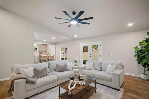Living - 2992 E 77th St, Tulsa, OK 74136 photo 3 of 3
