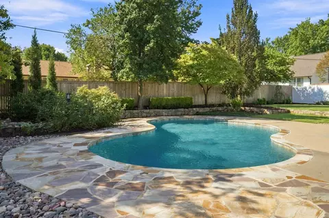 Exterior - 6316 E 57th Pl, Tulsa, OK 74135 photo 5 of 5