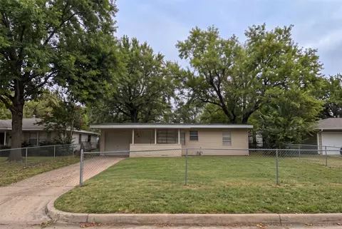 629 E 54th St N, Tulsa, OK 74126