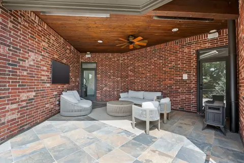 Exterior - 4752 E 114th St NW, Tulsa, OK 74137 photo 14 of 16