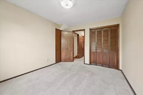 Bedroom - 6915 E 78th Pl, Tulsa, OK 74133 photo 7 of 9