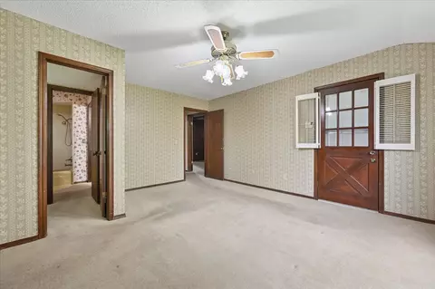 Bedroom - 6915 E 78th Pl, Tulsa, OK 74133 photo 3 of 9