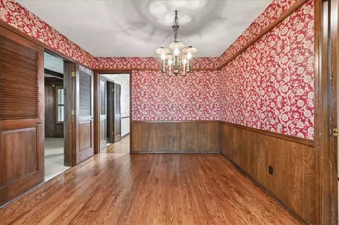 Dining - 6915 E 78th Pl, Tulsa, OK 74133 photo 2 of 2