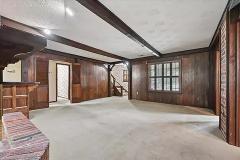 Living - 6915 E 78th Pl, Tulsa, OK 74133 photo 3 of 3