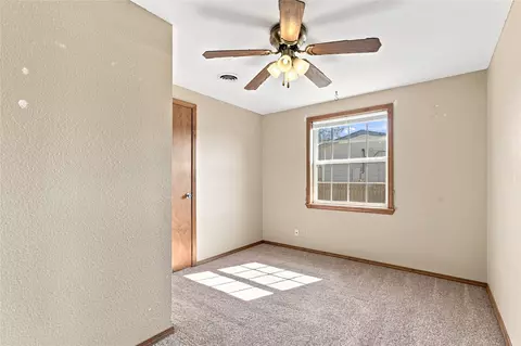Bedroom - 212 Duncan Ave, Checotah, OK 74426 photo 1 of 5
