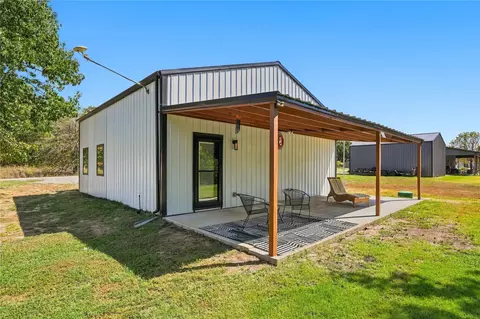 Exterior - 420942 E 1168 Rd, Eufaula, OK 74432 photo 3 of 13