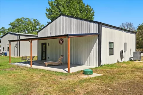 Exterior - 420942 E 1168 Rd, Eufaula, OK 74432 photo 4 of 13