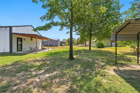 Exterior - 420942 E 1168 Rd, Eufaula, OK 74432 photo 5 of 13