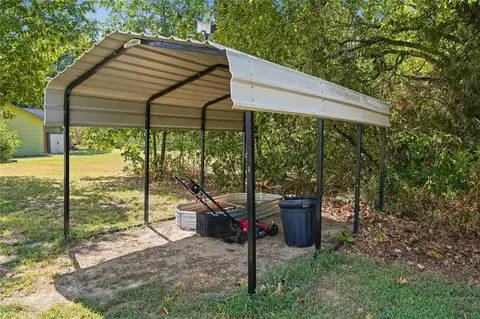 Exterior - 420942 E 1168 Rd, Eufaula, OK 74432 photo 2 of 13