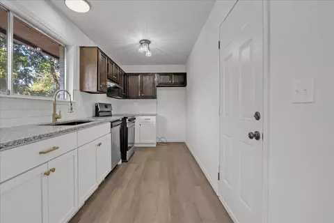 Kitchen - 13178 E 29th St, Tulsa, OK 74134 photo 1 of 3