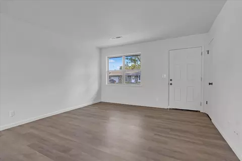Living - 13178 E 29th St, Tulsa, OK 74134 photo 5 of 6