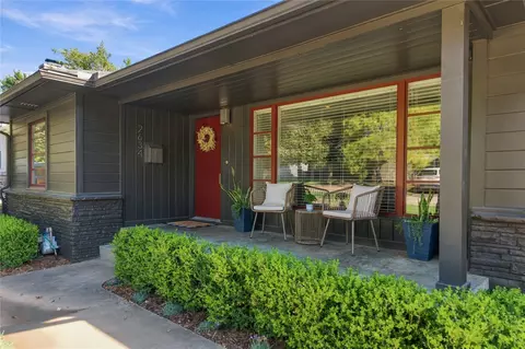 Exterior - 2634 E 20th St, Tulsa, OK 74104 photo 5 of 5