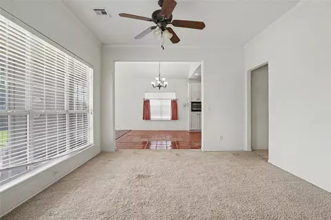Living - 7136 E 82nd St, Tulsa, OK 74133 photo 5 of 7