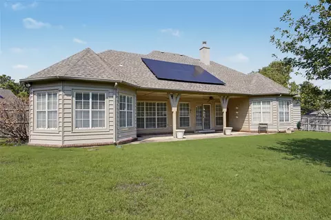 Exterior - 7136 E 82nd St, Tulsa, OK 74133 photo 4 of 5