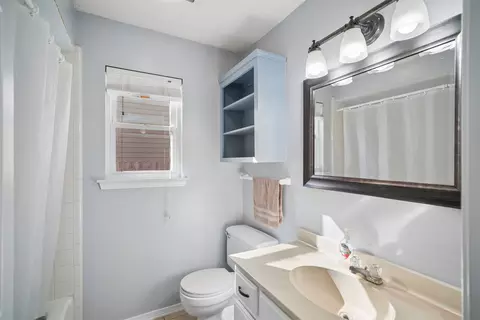 Bath - 14210 E 36 St, Tulsa, OK 74134 photo 1 of 2