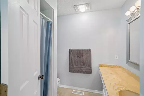 Bath - 14210 E 36 St, Tulsa, OK 74134 photo 2 of 2