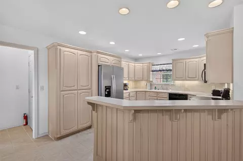Kitchen - 86 Maple Rd, Pryor, OK 74361 photo 6 of 7