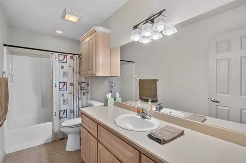 Bath - 86 Maple Rd, Pryor, OK 74361 photo 7 of 7