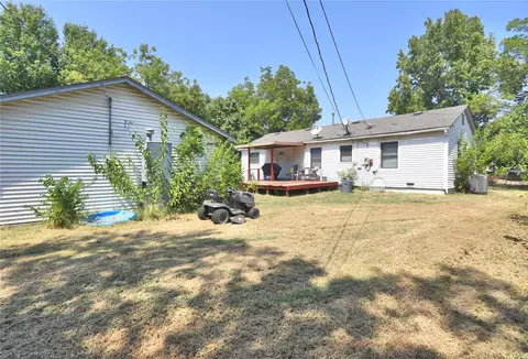 Exterior - 5906 E King St, Tulsa, OK 74115 photo 6 of 8