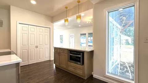 Kitchen - 2239 E 8th St, Tulsa, OK 74104 photo 5 of 7