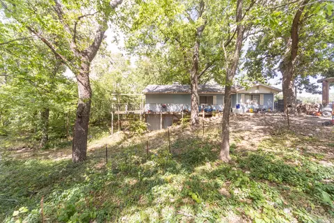 118 S Indian Hill Rd, Ponca City, OK 74604