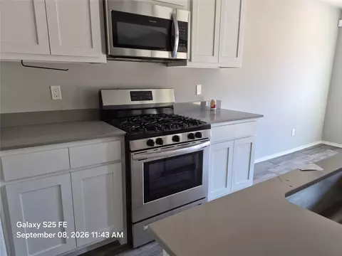 Kitchen - 2109 E Winston St, Broken Arrow, OK 74012 photo 2 of 2
