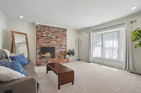 Living - 3041 E 84th St, Tulsa, OK 74137 photo 2 of 7