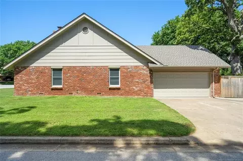 Exterior - 3041 E 84th St, Tulsa, OK 74137 photo 8 of 9