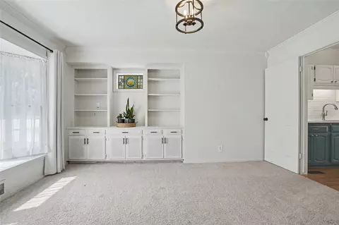 Living - 3041 E 84th St, Tulsa, OK 74137 photo 4 of 7