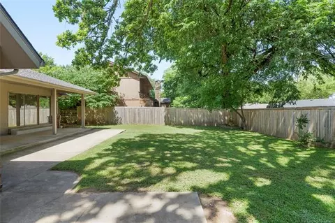 Exterior - 3041 E 84th St, Tulsa, OK 74137 photo 7 of 9