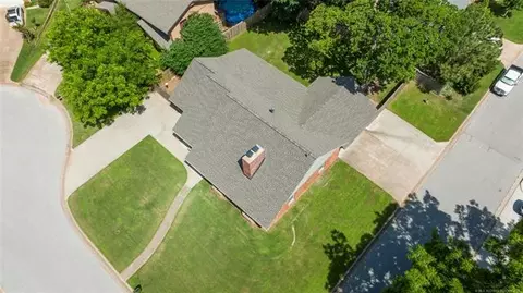 View/Area - 3041 E 84th St, Tulsa, OK 74137 photo 1 of 2