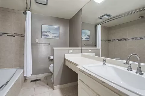 Bath - 3041 E 84th St, Tulsa, OK 74137 photo 2 of 5