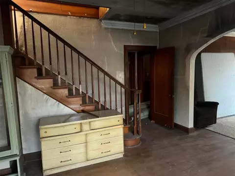 Entry Way - 400 E Osage Ave, Mcalester, OK 74501 photo 3 of 3