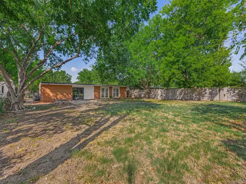 Exterior - 7842 E Latimer Pl N, Tulsa, OK 74115 photo 5 of 6