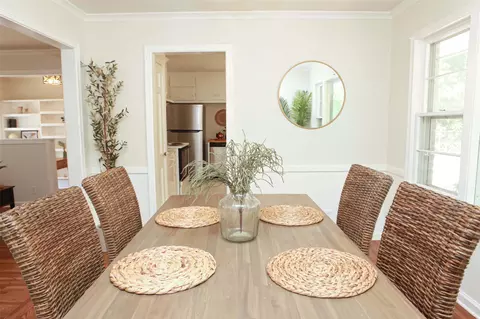 Dining - 5312 E 3rd St, Tulsa, OK 74112 photo 3 of 4
