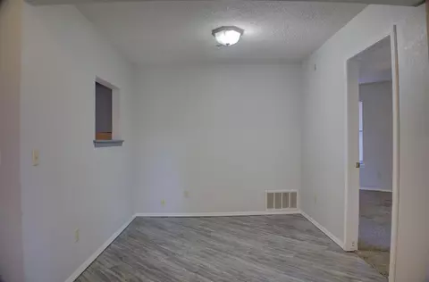 Dining - 9007 S 77th East Pl, Tulsa, OK 74133 photo 1 of 1