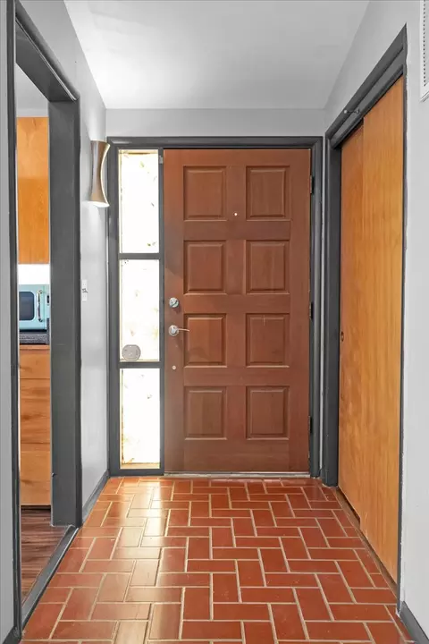Entry Way - 5803 E 25th Pl, Tulsa, OK 74114 photo 5 of 5