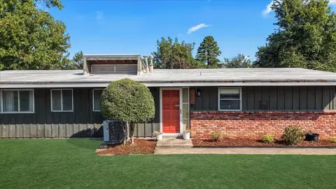 Exterior - 5803 E 25th Pl, Tulsa, OK 74114 photo 5 of 5