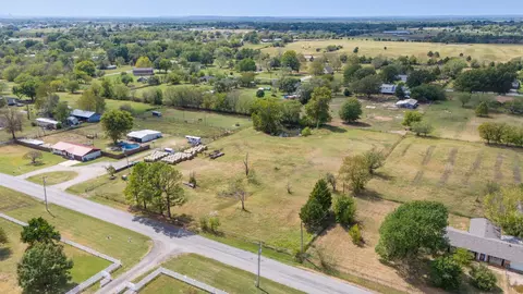 12152 N 97th East Ave, Collinsville, OK 74021