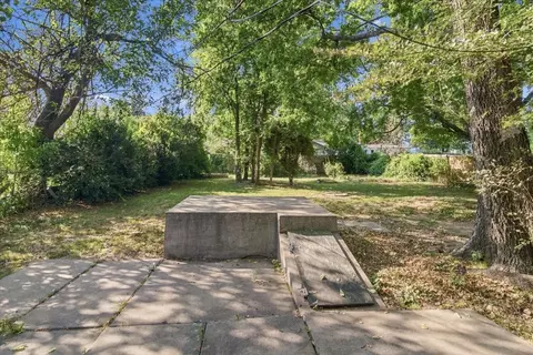 Exterior - 4528 E 4 Pl, Tulsa, OK 74112 photo 5 of 7