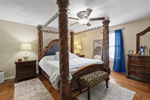 Bedroom - 469331 E 1105 Rd, Muldrow, OK 74948 photo 1 of 13