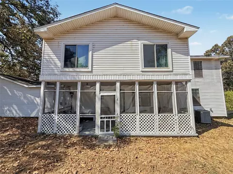 Exterior - 469331 E 1105 Rd, Muldrow, OK 74948 photo 11 of 19