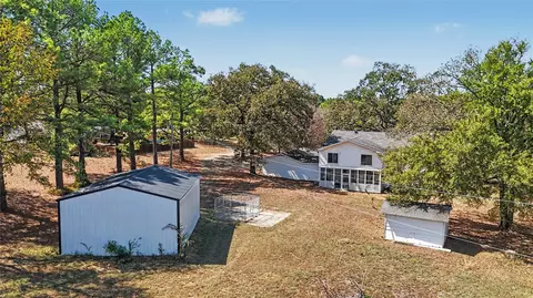 Exterior - 469331 E 1105 Rd, Muldrow, OK 74948 photo 18 of 19