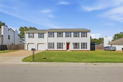 2631 W 68th St, Tulsa, OK 74132