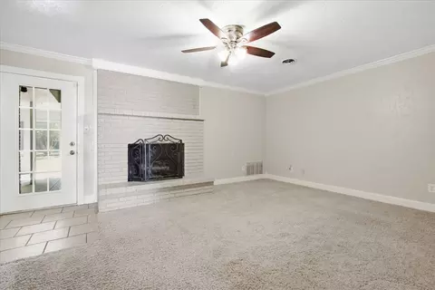 Living - 620 Ann, Ada, OK 74820 photo 2 of 4