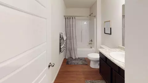 Bath - 29031 E 80th Pl S, Broken Arrow, OK 74014 photo 2 of 2