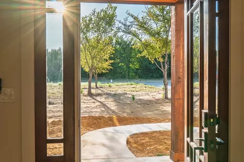 Entry Way - 205 Blessings Way, Colbert, OK 74733 photo 1 of 2